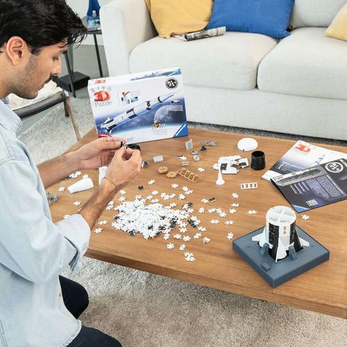 Ravensburger Apollo Saturn V Rocket - 3D Puzzel | 440 pcs Construction Set by Ravensburger Germany for Kids and Adults