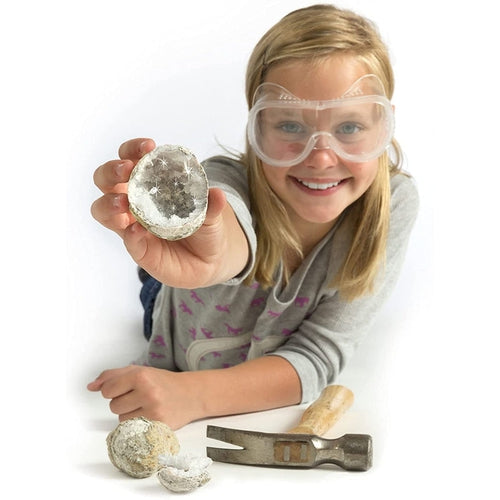 Geodes, Break Open 2 geodes | Science set by National Geographic | Age 6+