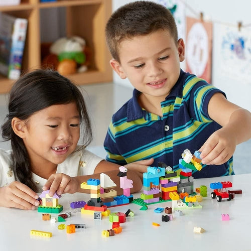 LEGO® CREATOR تخلیقی سوٹ کیس 10713 بلڈنگ کٹ | 1+ سال کے بچوں کے لیے 213 ٹکڑوں کا تعمیراتی سیٹ
