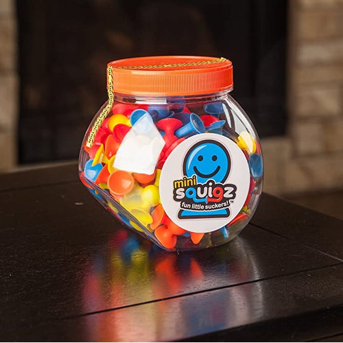 Fat Brain Toys کی منی اسکوئگز فگر - FA107-1 | 5+ عمر کے بچوں کے لیے مونٹیسوری سیٹ