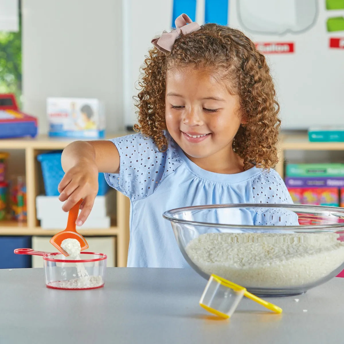 Rainbow Fraction Measuring Cups - HM93439-UK | Classroom Math Set by Learning Resources for kids Age 3+
