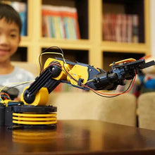 تحميل الصورة في عارض المعرض ، الذراع الروبوتية | نطاق واسع من الحركة على جميع النقاط المحورية | مجموعة تكنولوجيا / هندسة DIY للأطفال الذين تزيد أعمارهم عن 13 عامًا
