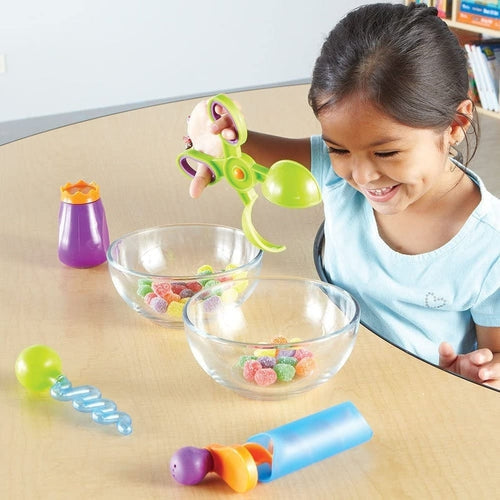 Learning Resources Sand & Water Fine Motor Tool Set | Sensory Toy Easy Grip Science kit for kids Age 3+